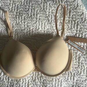 SKIMS Fits Everybody Super Push-up Bra